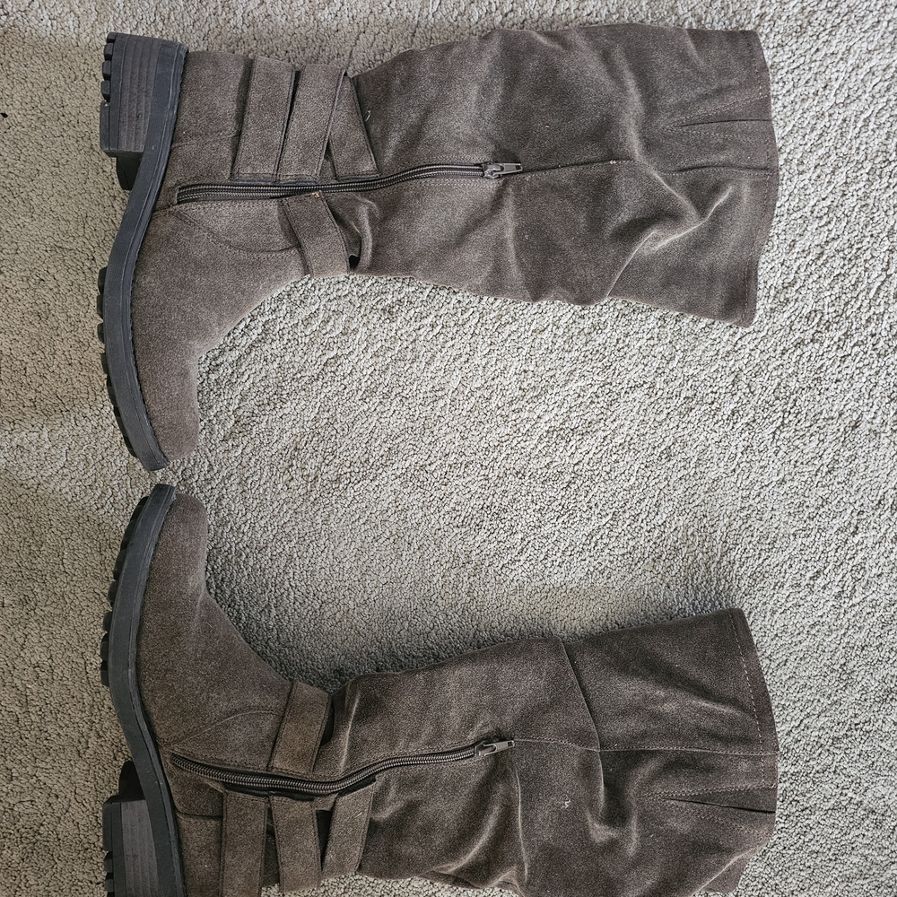 Fergie Brown Over the Knee Boots with Slouchy Design